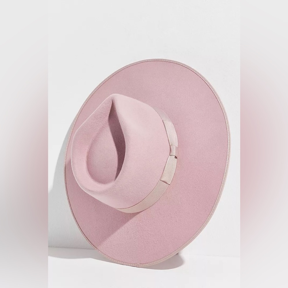 Lack of color purple pink wool rancher hat never worn